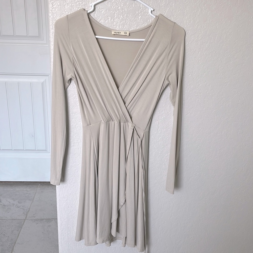 Sozy Nila Long Sleeved Wrap Dress